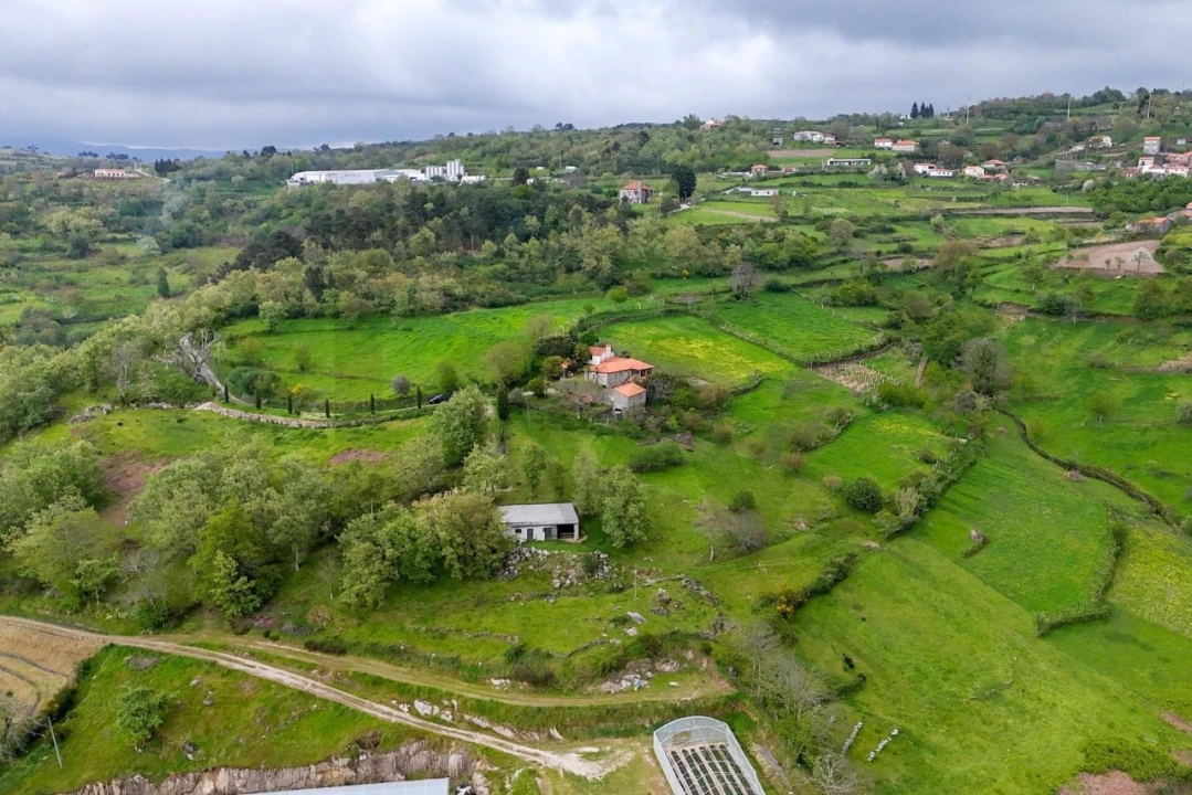 Quinta T4 para Venda em Felgueiras e Feirão Foto 4