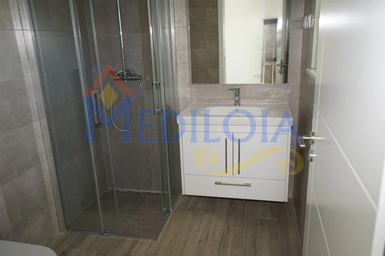 Moradia T4 para Venda em Altura Foto 16