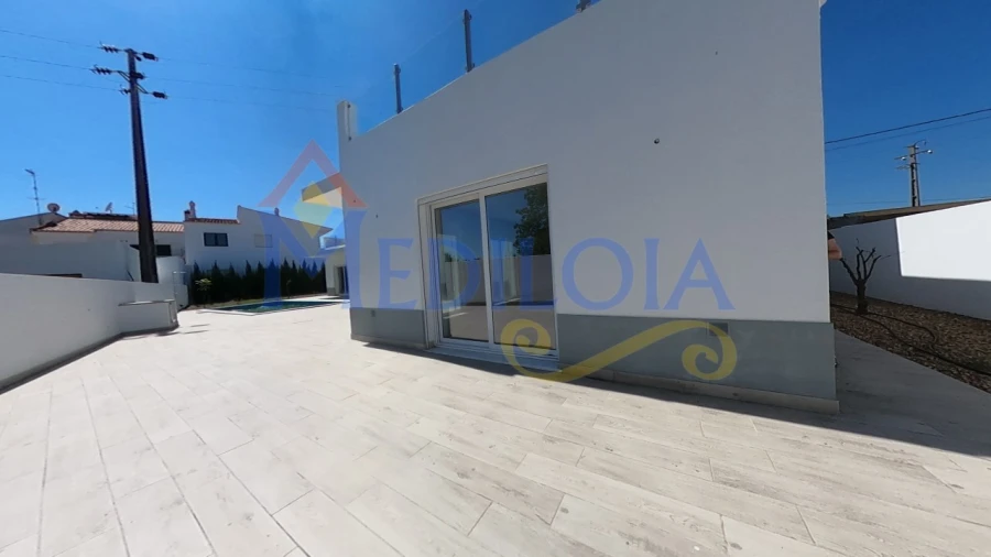 Moradia T4 para Venda em Altura Foto 44