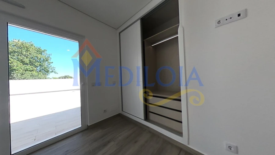 Moradia T4 para Venda em Altura Foto 60