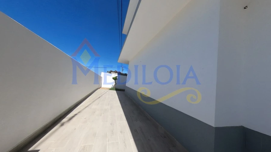 Moradia T4 para Venda em Altura Foto 32