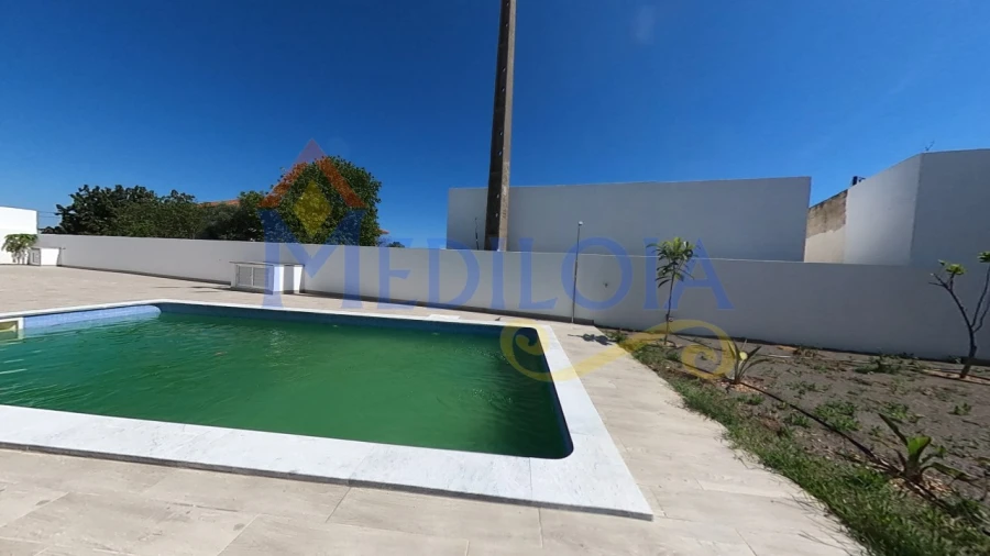 Moradia T4 para Venda em Altura Foto 42