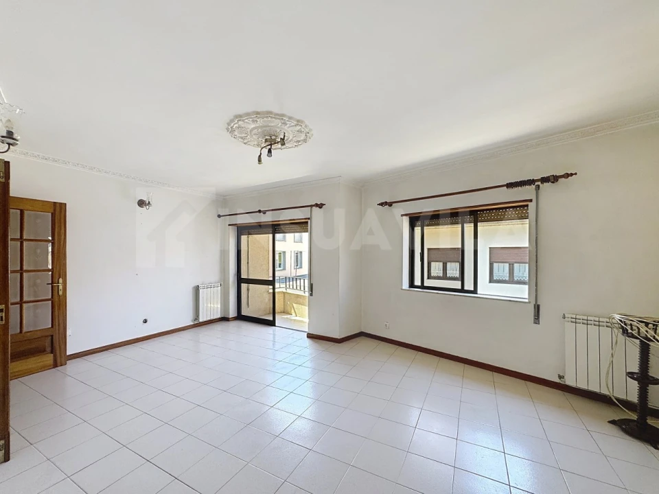 Moradia T5 para Venda em Lanhelas Foto 8