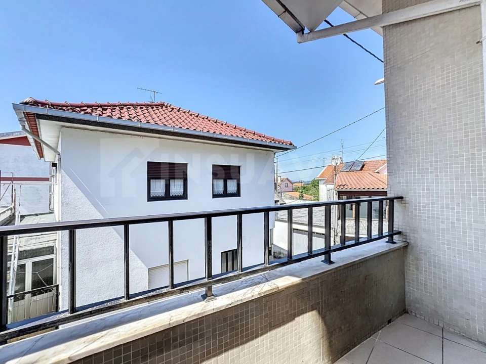 Moradia T5 para Venda em Lanhelas Foto 10