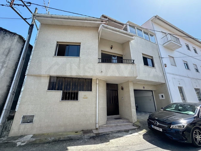 Moradia T5 para Venda em Lanhelas Foto 1