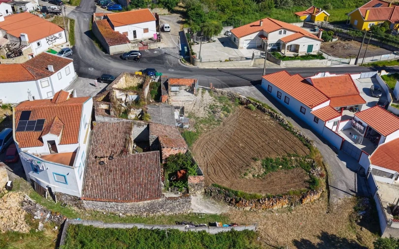 Moradia T2 para Venda em Santo Quintino Foto 31