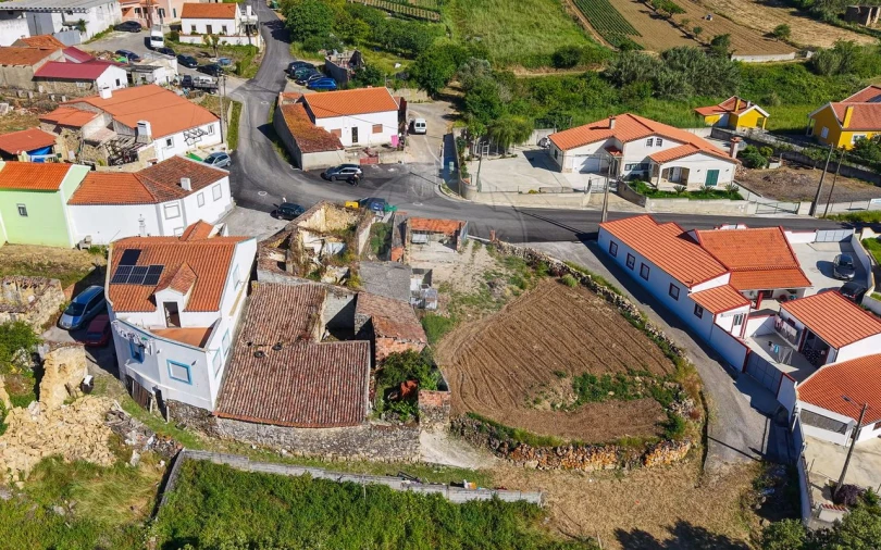 Moradia T2 para Venda em Santo Quintino Foto 33