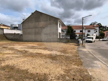 Terreno para Venda em Rio Maior