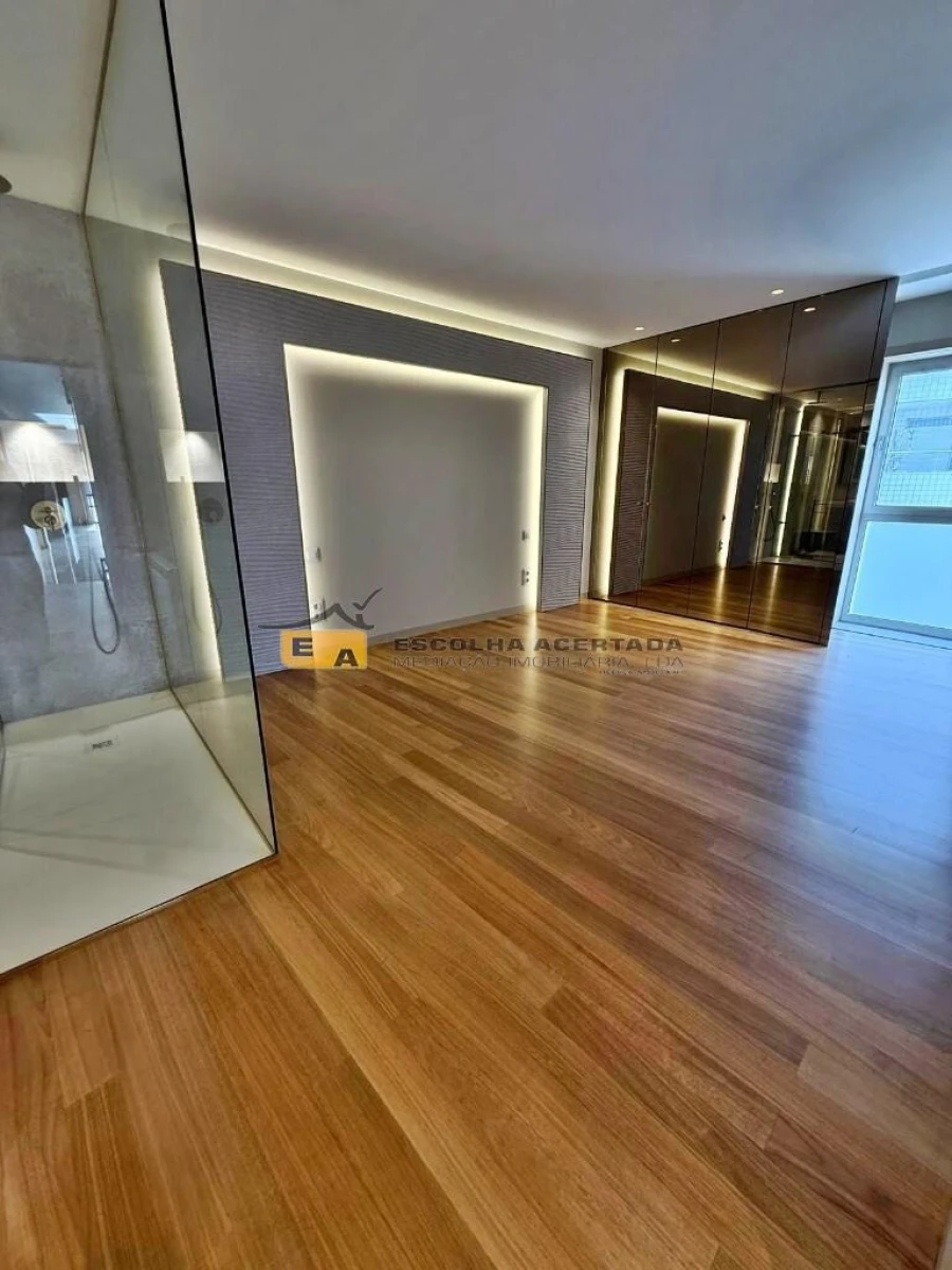 Apartamento T4 para Venda em Vila do Conde Foto 26