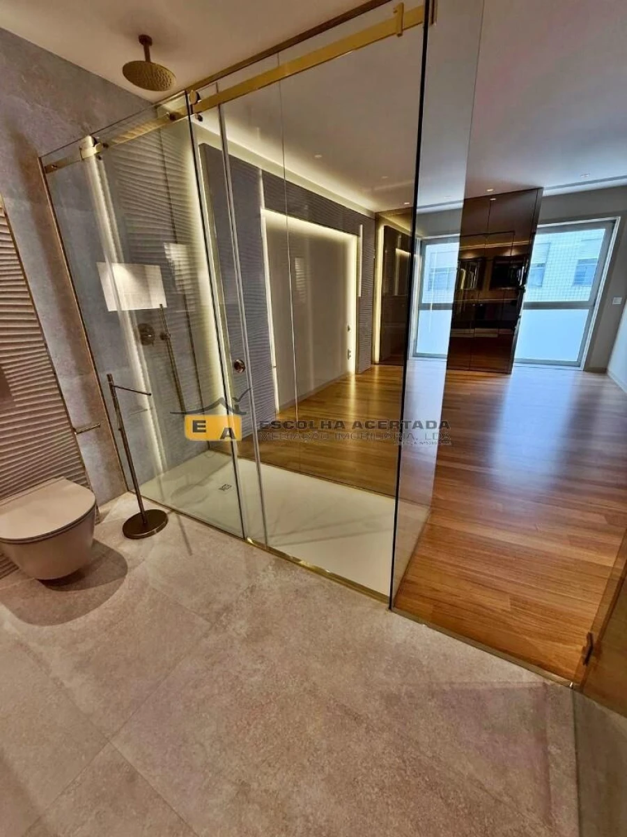 Apartamento T4 para Venda em Vila do Conde Foto 32