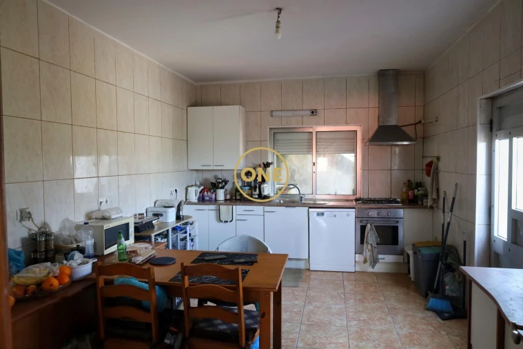 Moradia T3 para Venda em Lamelas e Guimarei Foto 3