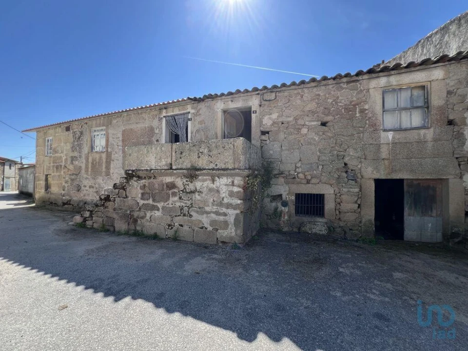 Moradia T3 para Venda em Castelo Rodrigo Foto 2