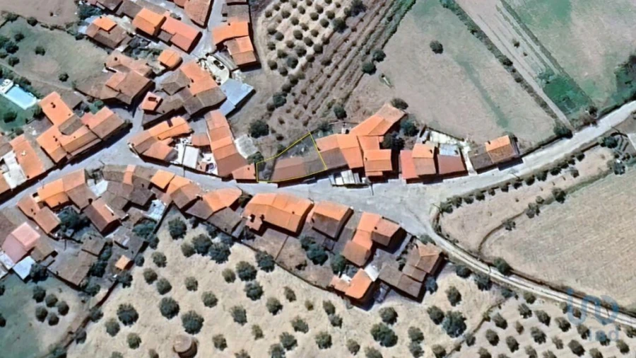 Moradia T3 para Venda em Castelo Rodrigo Foto 12