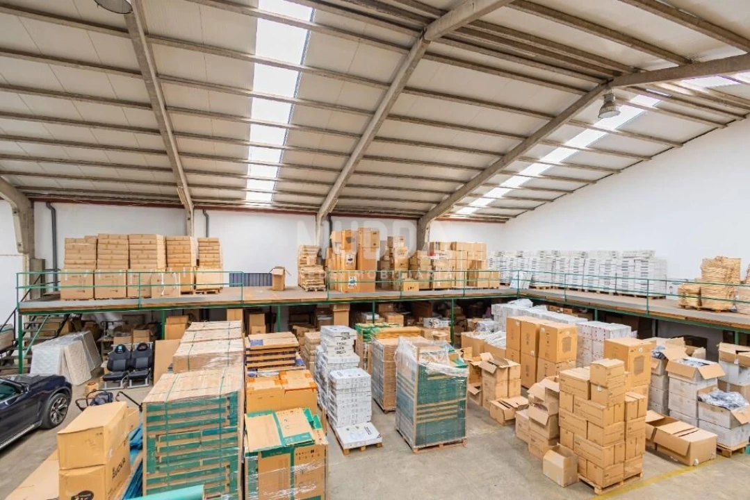 Armazém para Venda em Cortegaça Foto 12