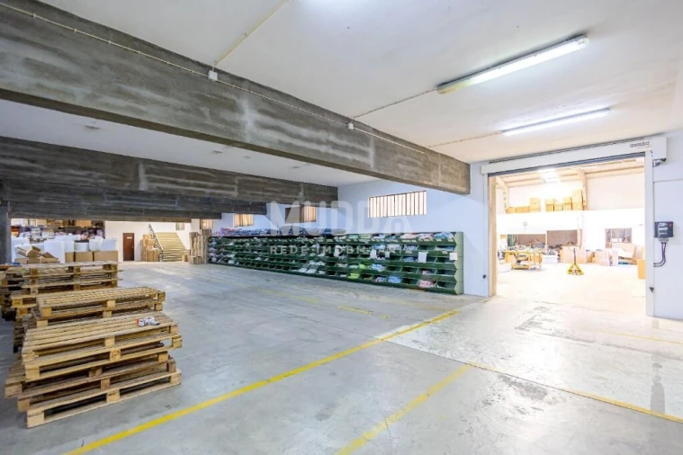 Armazém para Venda em Cortegaça Foto 7