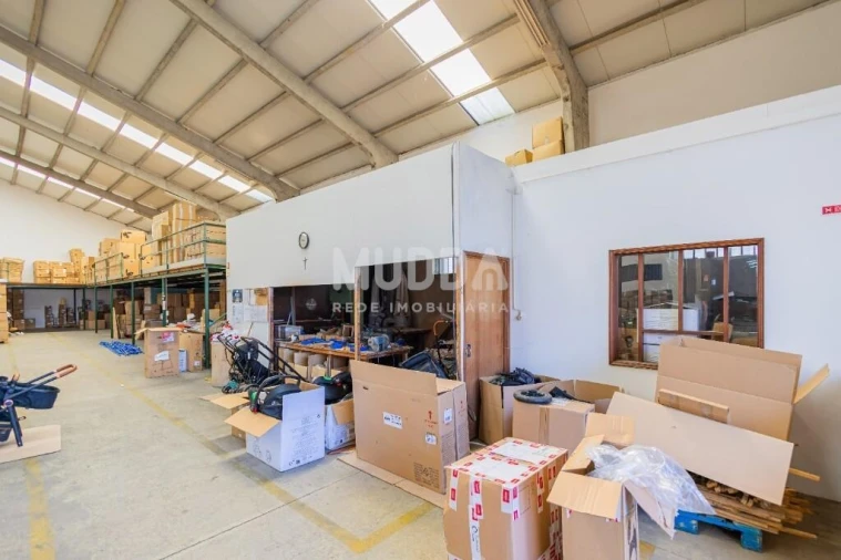 Armazém para Venda em Cortegaça Foto 10