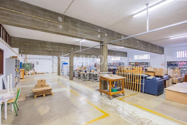 Armazém para Venda em Cortegaça Foto 4