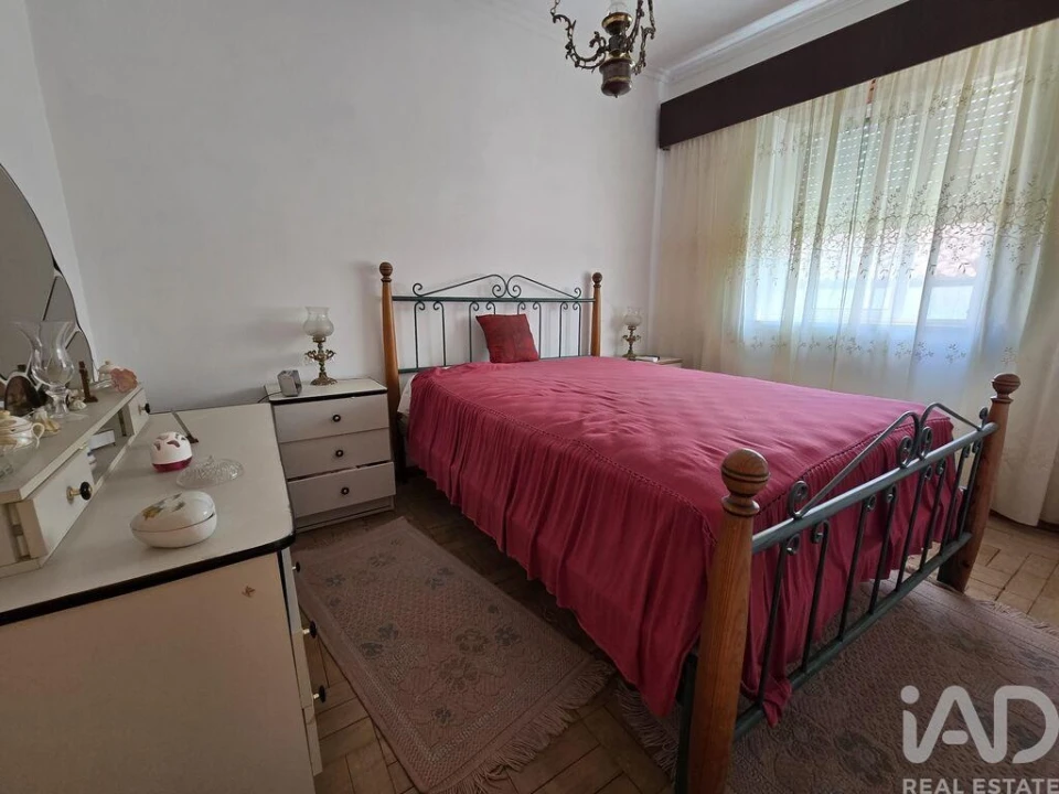 Moradia T4 para Venda em Sarzedo Foto 13