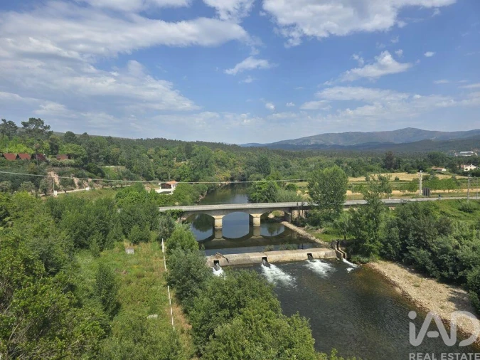 Moradia T4 para Venda em Sarzedo Foto 28