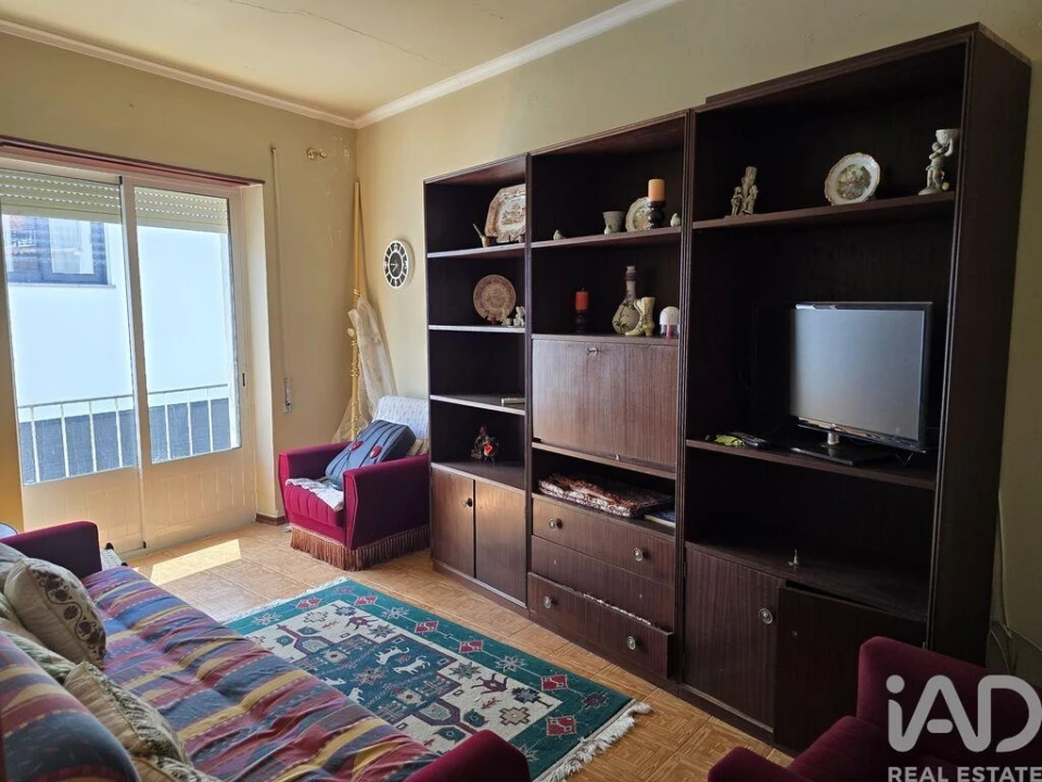 Moradia T4 para Venda em Sarzedo Foto 4