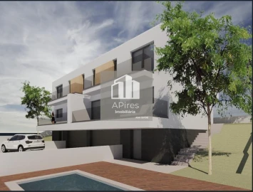Moradia T3 para Venda em Charneca de Caparica e Sobreda