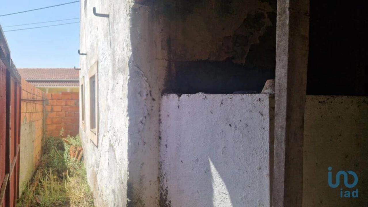 Moradia T2 para Venda em Coz, Alpedriz e Montes Foto 5