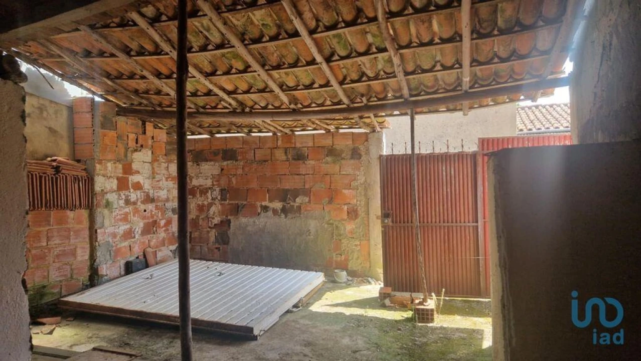 Moradia T2 para Venda em Coz, Alpedriz e Montes Foto 4