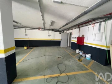 Apartamento T3 para Venda em Santa Iria de Azoia, São João da Talha e Bobadela