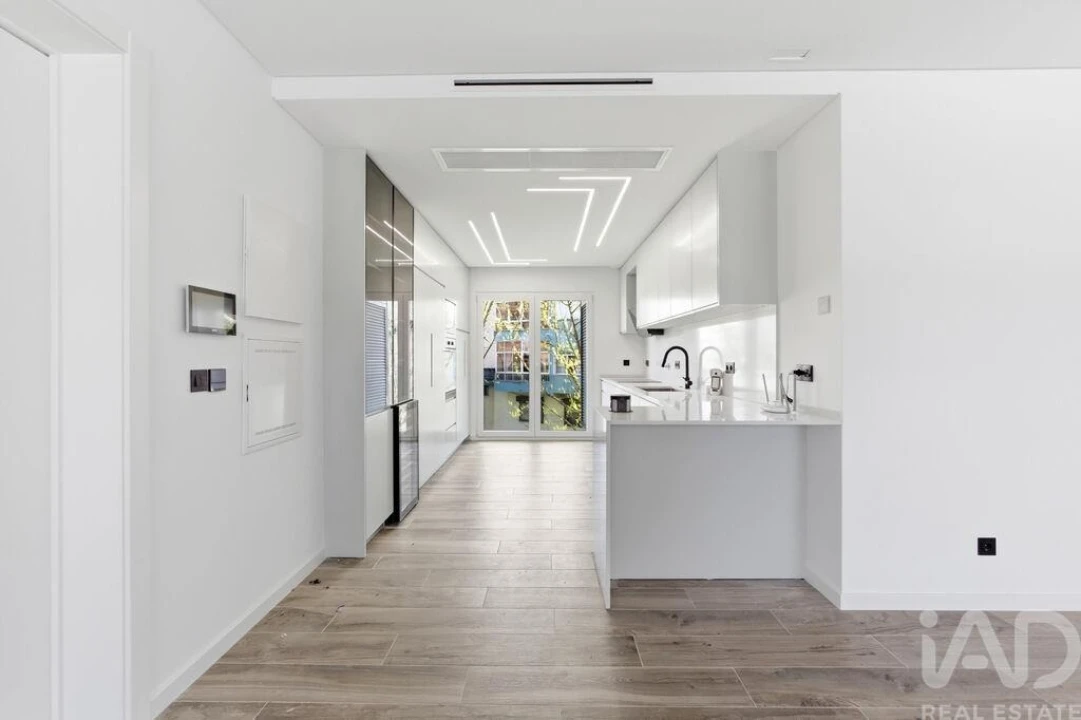 Apartamento T3 para Venda em Santa Iria de Azoia, São João da Talha e Bobadela Foto 7
