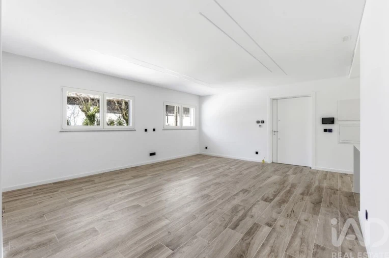 Apartamento T3 para Venda em Santa Iria de Azoia, São João da Talha e Bobadela Foto 6