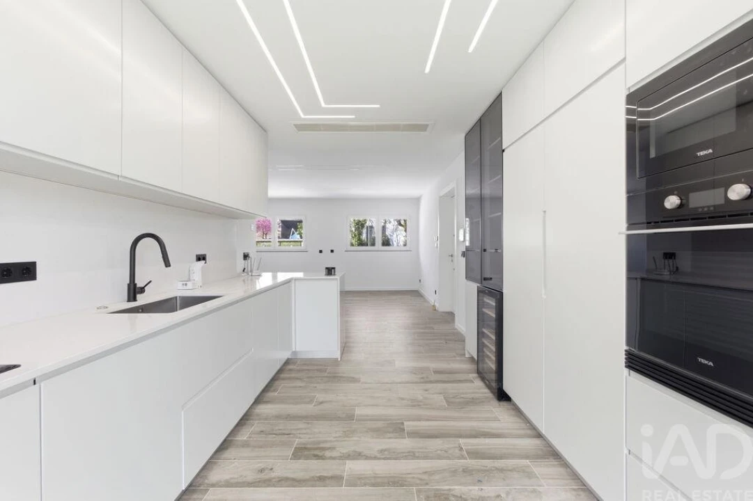 Apartamento T3 para Venda em Santa Iria de Azoia, São João da Talha e Bobadela Foto 11
