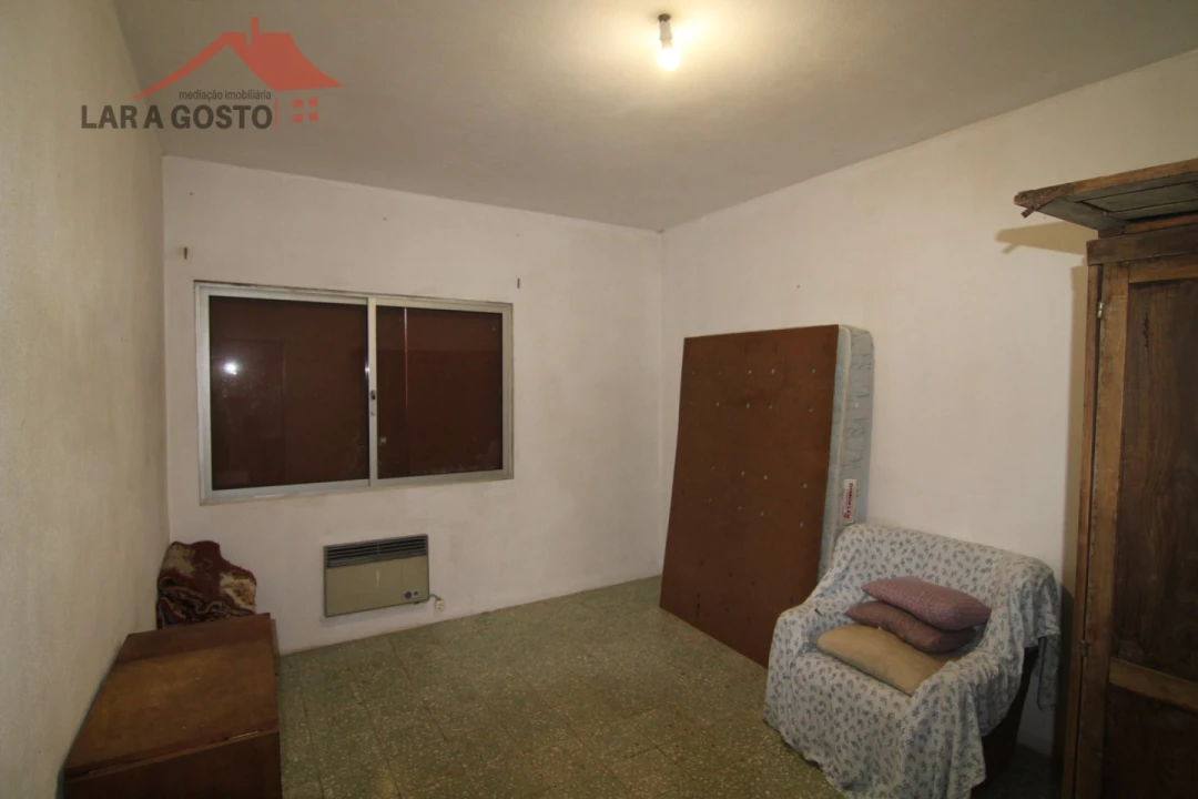 Moradia T4 para Venda em Vale Benfeito Foto 30