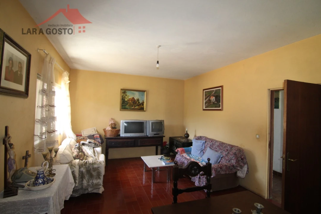 Moradia T4 para Venda em Vale Benfeito Foto 32