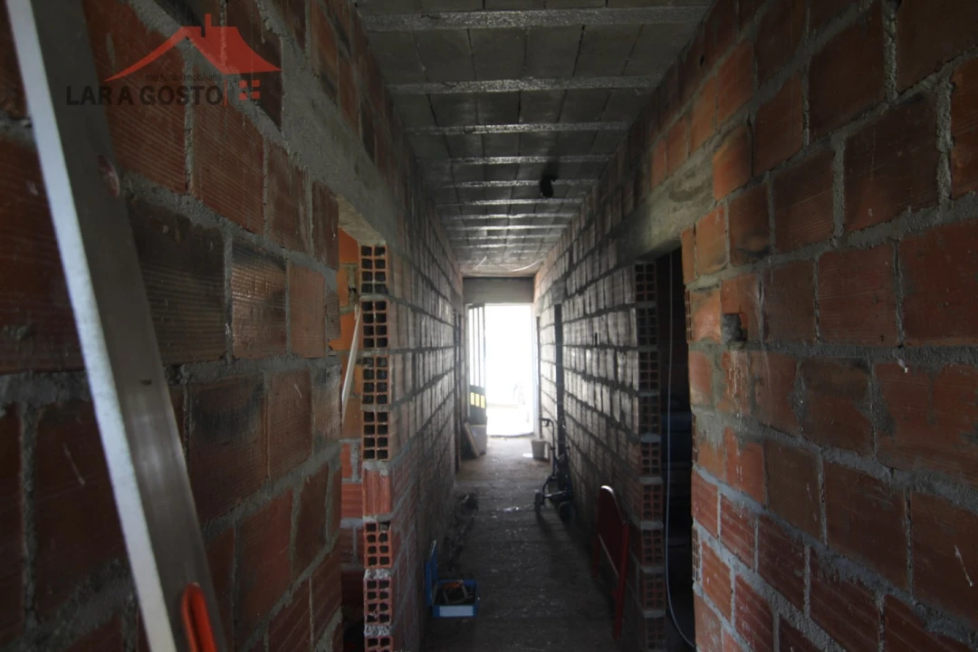 Moradia T4 para Venda em Vale Benfeito Foto 39