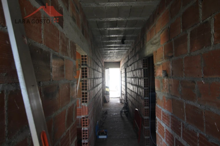 Moradia T4 para Venda em Vale Benfeito Foto 39