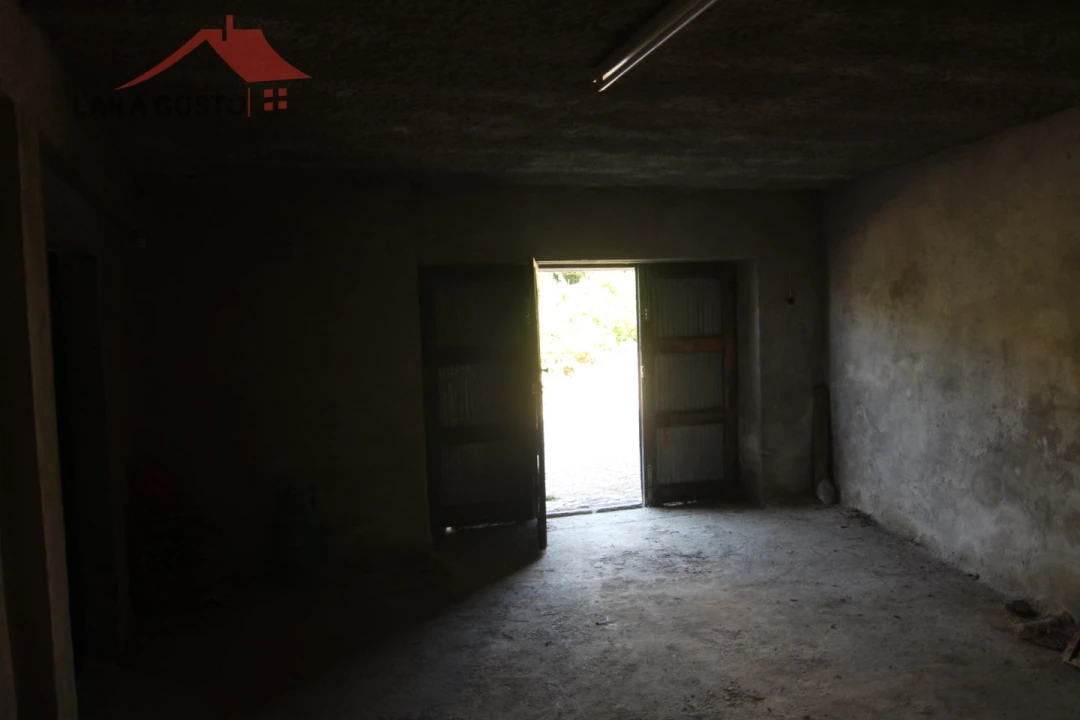 Moradia T4 para Venda em Ala e Vilarinho do Monte Foto 3