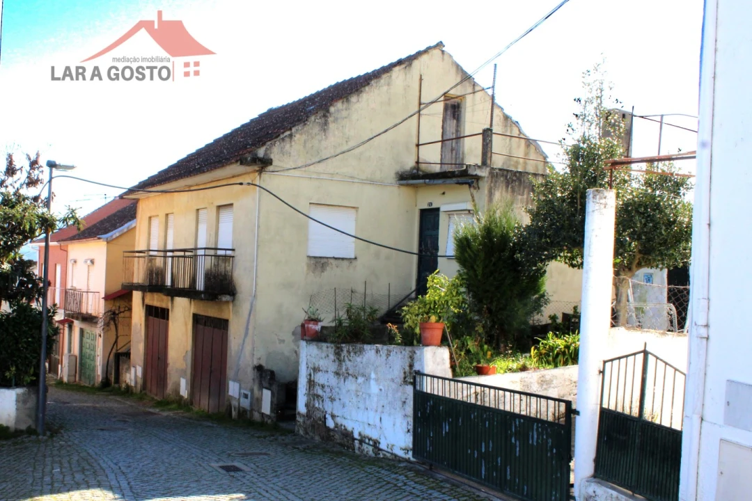 Moradia T4 para Venda em Macedo de Cavaleiros Foto 1