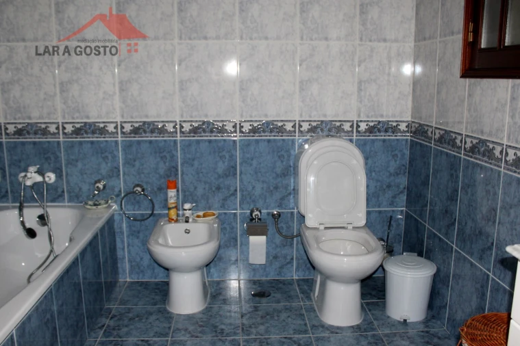 Moradia T4 para Venda em Bouça Foto 7