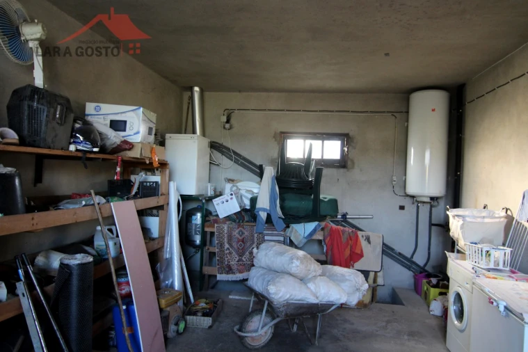 Moradia T3 para Venda em Grijo Foto 15