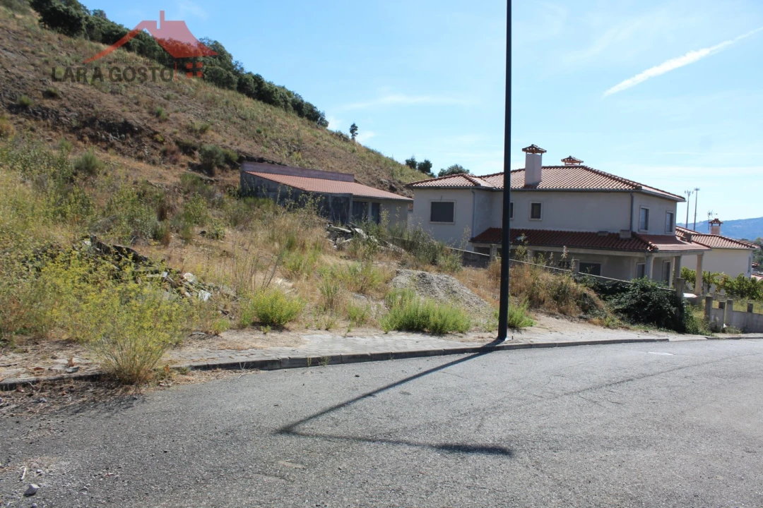 Terreno para Venda em Macedo de Cavaleiros Foto 3