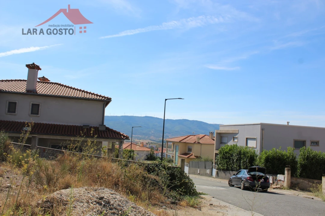 Terreno para Venda em Macedo de Cavaleiros Foto 4