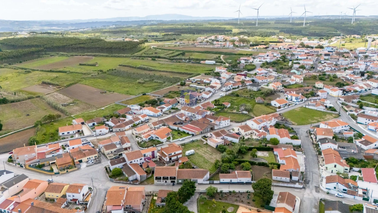 Armazém para Venda em Peniche Foto 22
