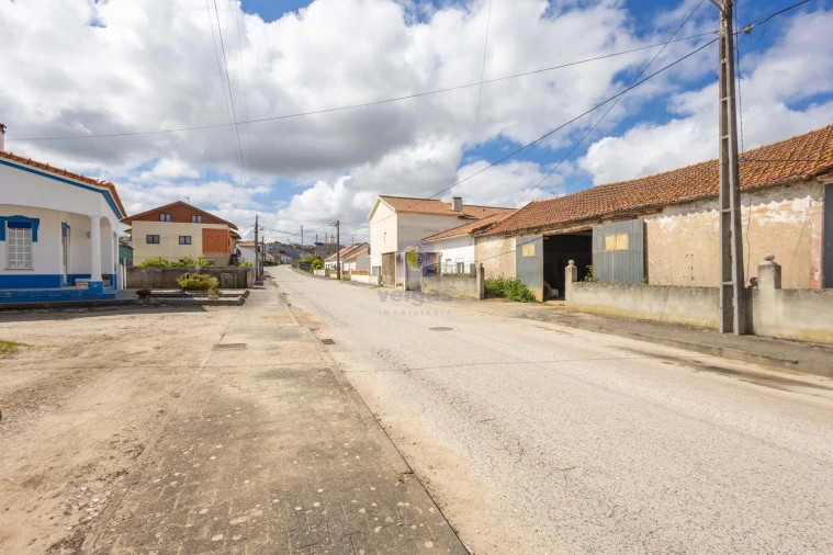 Armazém para Venda em Peniche Foto 32