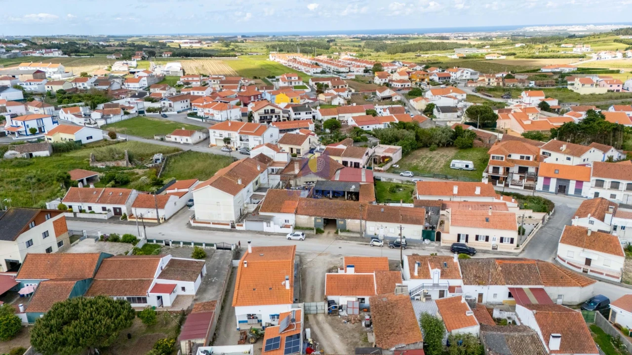 Armazém para Venda em Peniche Foto 9