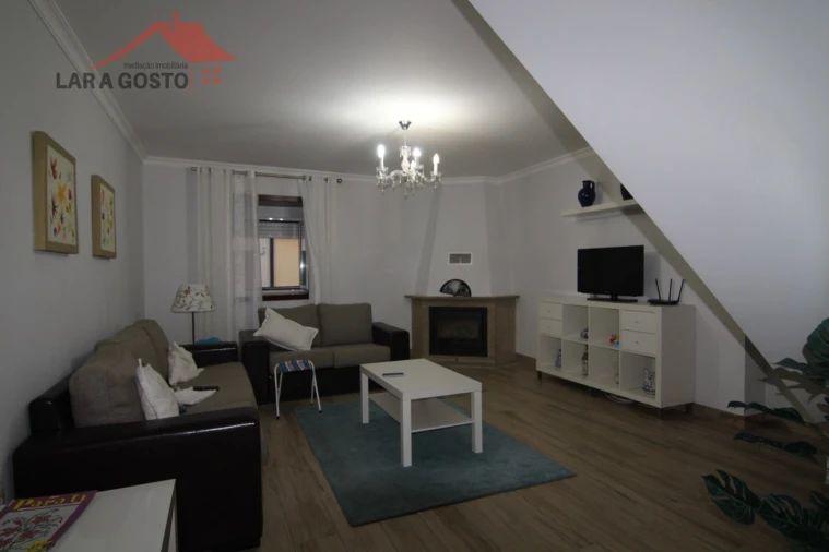 Moradia T2 para Venda em Lombo