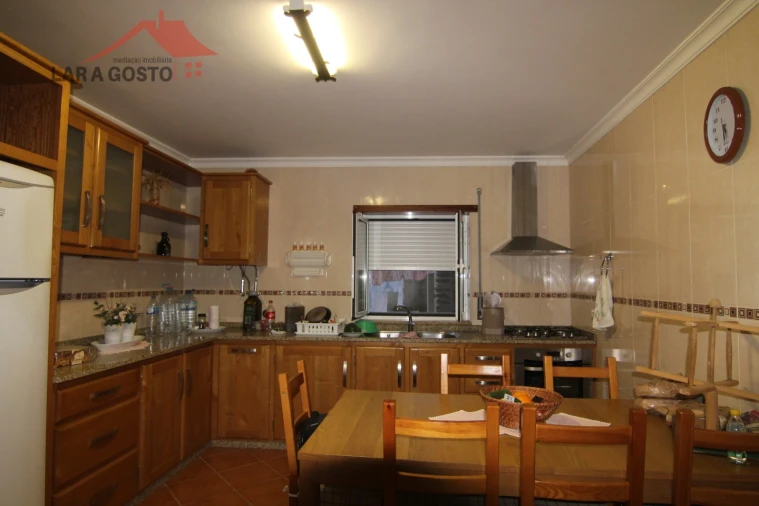 Moradia T2 para Venda em Lombo Foto 7