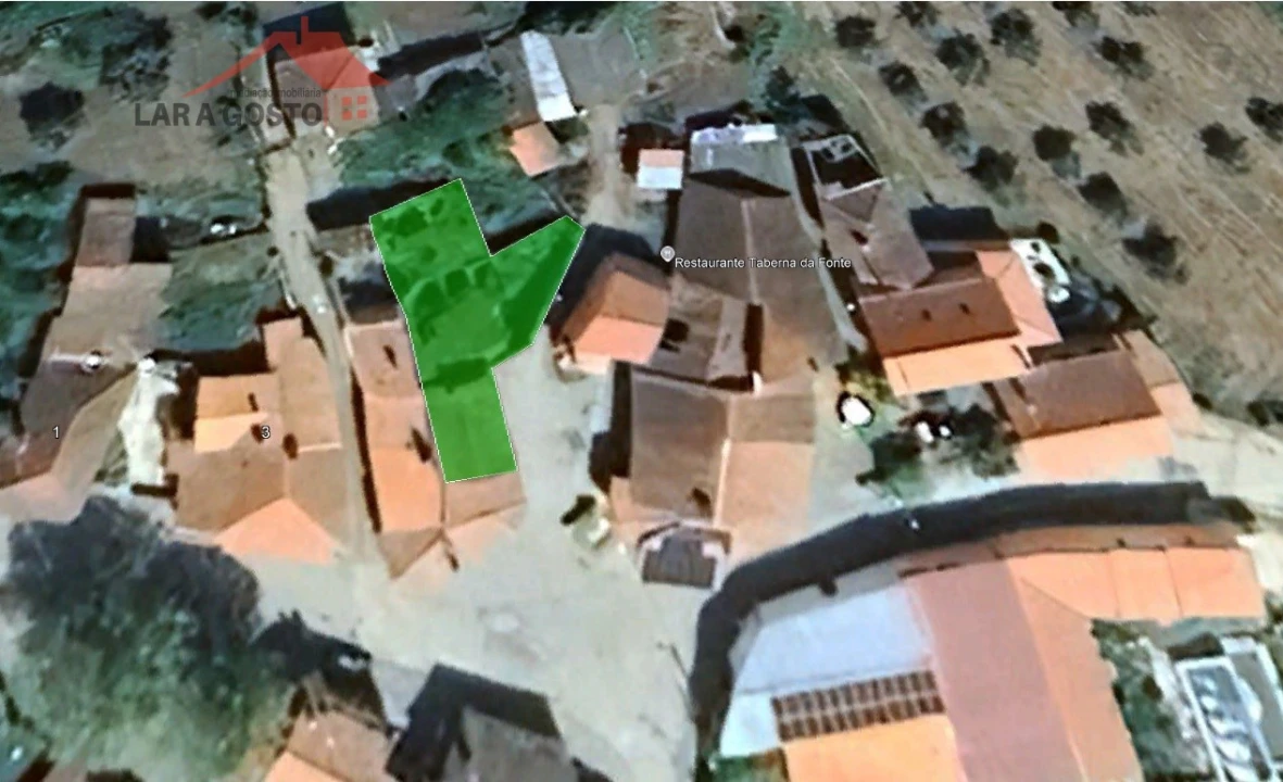 Moradia T2 para Venda em Podence e Santa Combinha Foto 5