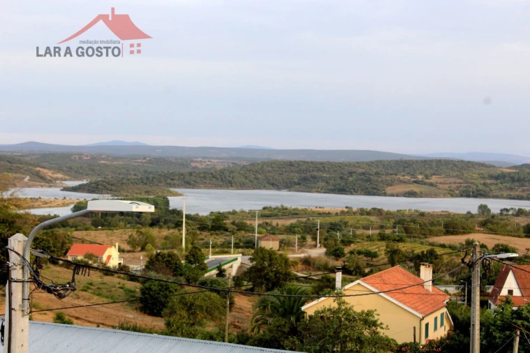 Moradia T2 para Venda em Podence e Santa Combinha Foto 9