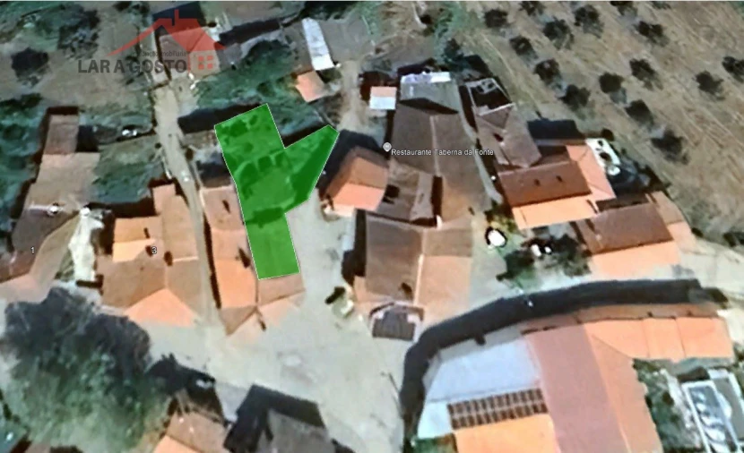 Moradia T2 para Venda em Podence e Santa Combinha Foto 5