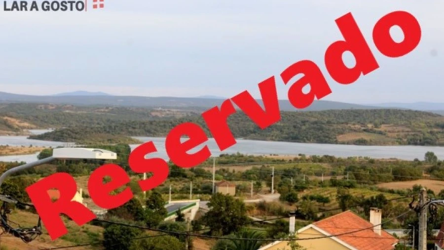 Moradia T2 para Venda em Podence e Santa Combinha